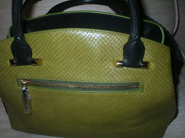 Qvc amanda wakeley handbags deals