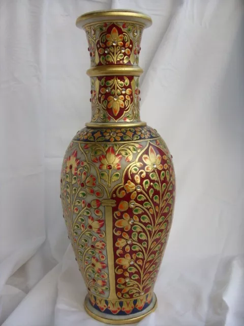 Naher Osten / Asien . Alte Vase aus Naturstein / Marmor .