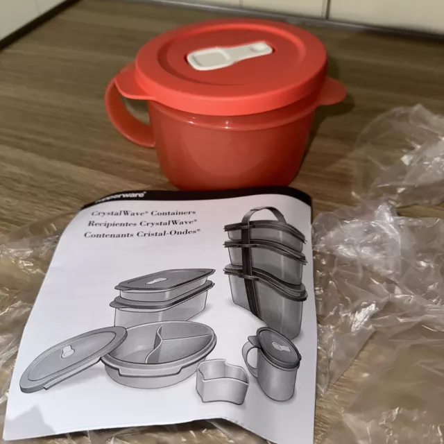 https://www.picclickimg.com/0dYAAOSw~M5lM~JR/Tupperware-Soup-Mug-Microwave-Reheatable-With-Vent-3155A.webp