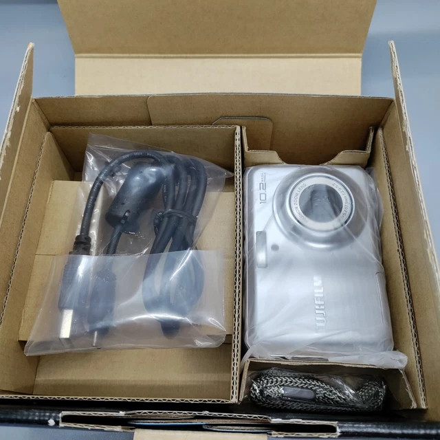 Fujifilm FinePix A170 10,2 megapixel fotocamera digitale compatta argento 14