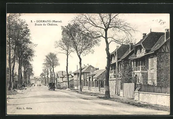 CPA Dormans, Route de Chalons, vue de la rue 1936