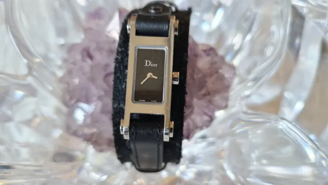 Christian Dior Swiss 6 jewel D104-100 Black Dial Ladies Quartz Wristwatch  (233)