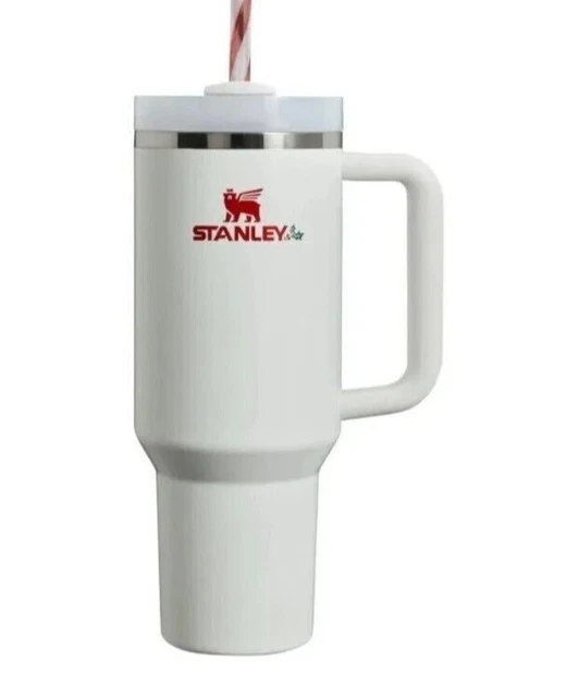 Stanley Mistletoe Twist Quencher Flowstate Tumbler LIMITED EDITION In Hand