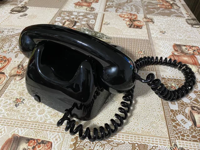 Teléfono antiguo 3