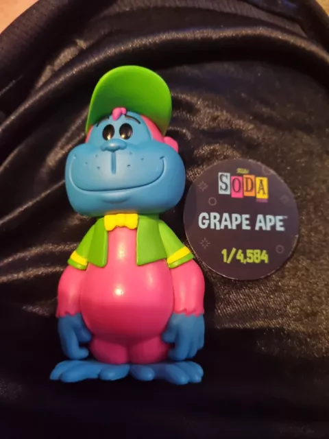 Funko soda! Ape Grape Blacklight Common 5500 pz NYCC 2022 no lattina