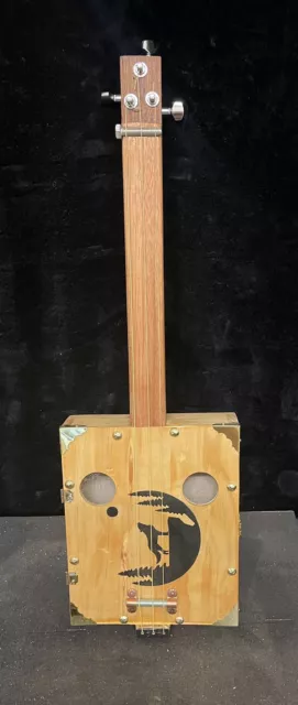 Cigar box guitar,