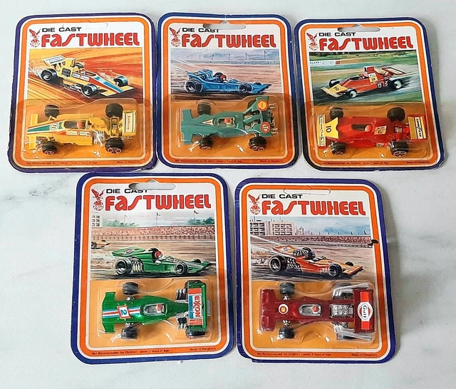 VINTAGE HONG KONG TOY MODEL CAR FAST WHEEL DIE CAST RACING CAR LOT OF 5