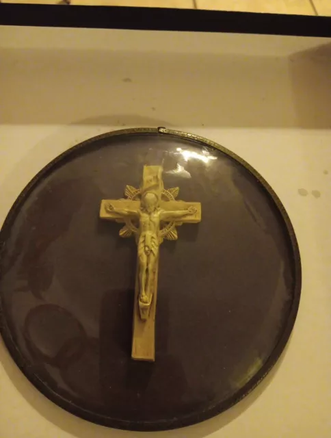 Vintage Artilux Glass Dome Convex Frame Jesus Christ Cross Crucifix Wall