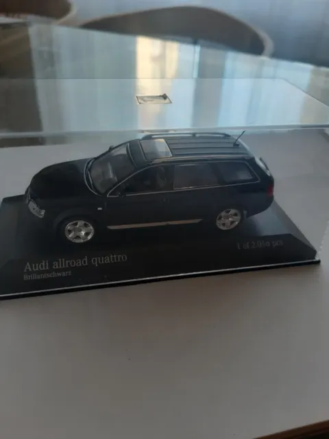 Audi Allroad Quattro 2000 - Minichamps 1:43 Noire.