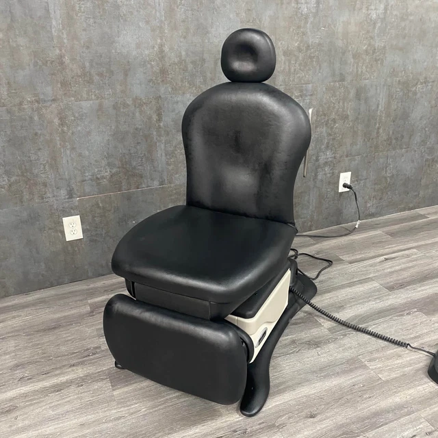 Midmark Ritter 641 Exam Procedure Chair