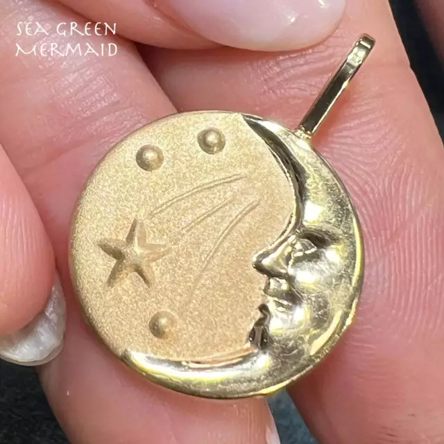 14k Gold Crescent Man-in-the-Moon Shooting Star Disk Pendant - R