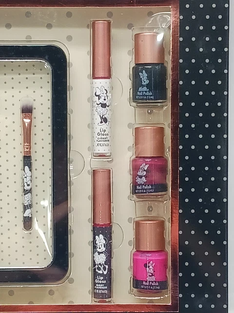 Disney Minnie Mouse Eye, Lip & Nail 7 Piece Gift Set by Centric Beauty 3