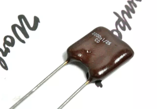 1pcs - CDE 2200P  (2200pF 2.2nF) 500V 1/2% 0.5% Silvered Mica Capacitor