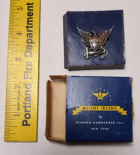 Pins, United States, Original Period Items, WW II (1939-45