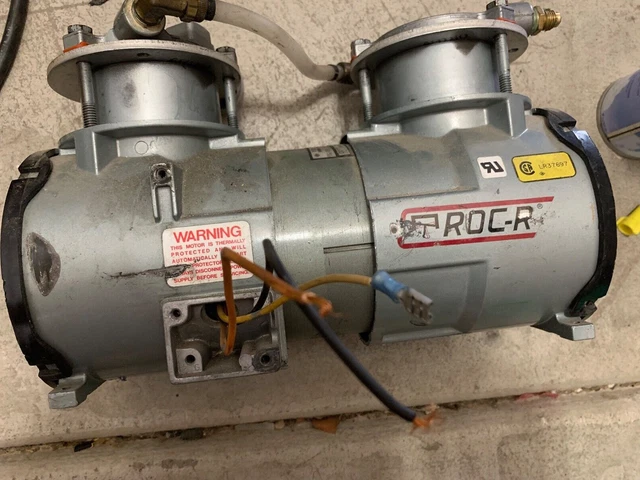 GAST Vacuum Pump RAA-V111-EB 115/110V VACUUM PUMP