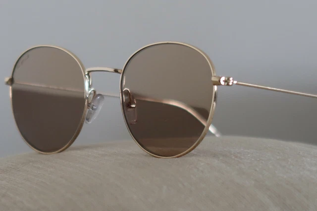 In Style Round Sunglasses Ilgu21 In Polished Gold A Summer Fashion Idea Classics