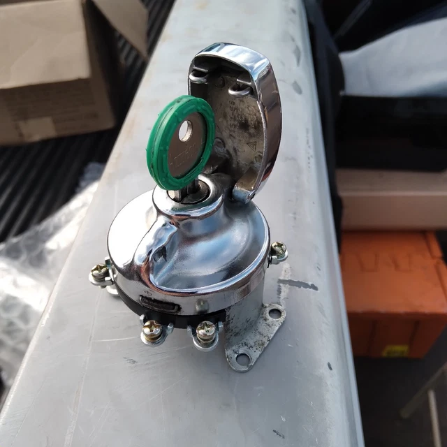 HARLEYDAVIDSON IGNITION SWITCH With Key, P/ N 7151168 50.00 PicClick