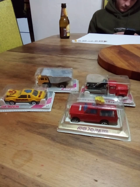Majorette series 200, Pick Up E1, 296, El Camino White/Blue White/Blue