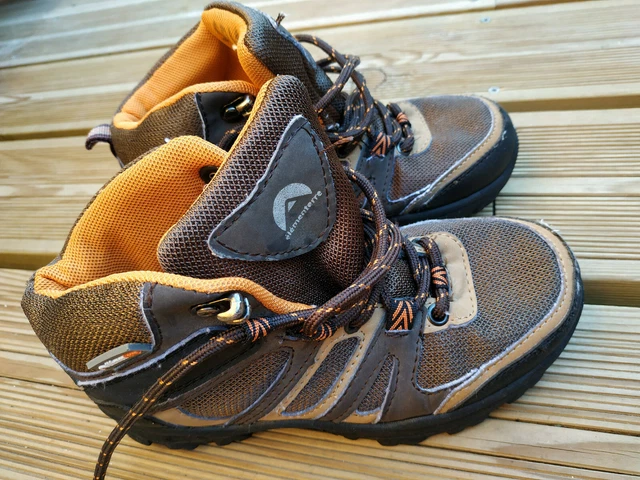 Chaussures de randonnée pointure 33