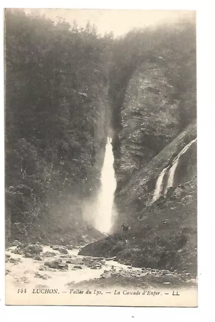 31 Luchon Valley of / The Lys Cascade D Hell