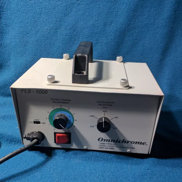 Omnichrome FLS 5000 Forensic Light Source Alternative Light Source