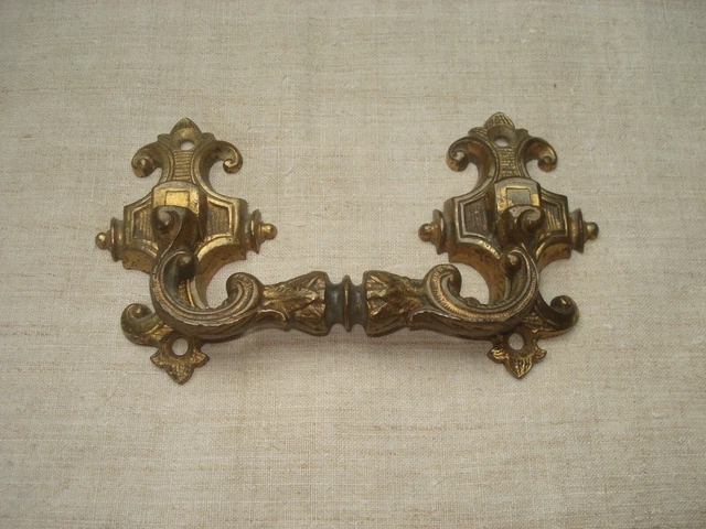 Ancienne Grosse POIGNEE  en BRONZE  Signée Muller