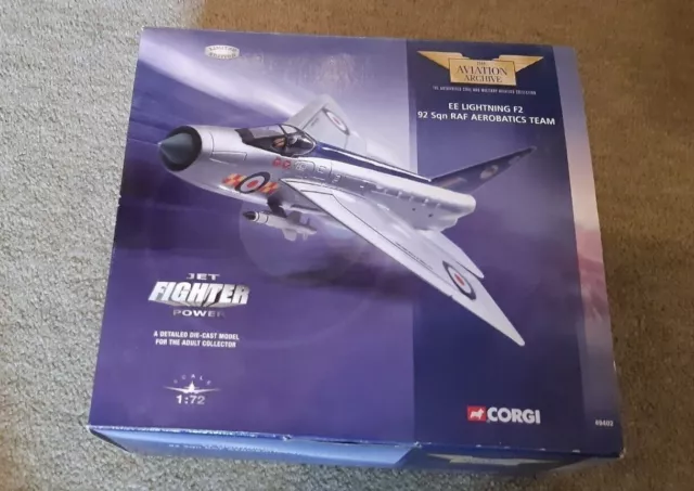 Corgi Aviation 1:72 EE Lightning F2 RAF 92 Sqn Aerobics Team Boxed