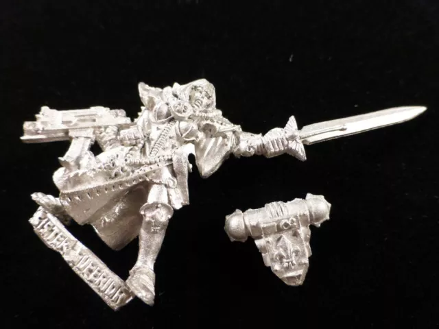 Sister Superior Power Sword & Bolter Sisters of Battle 40K Metallmodell