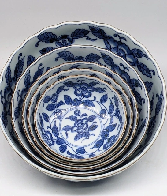 Set of 5 Japanese Nesting Bowls  Blue and White Arita Porcelain