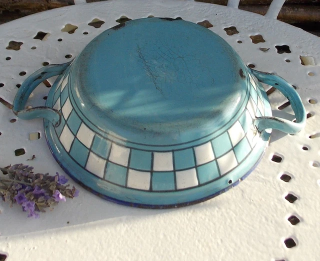 Ancienne Dinette En Tôle émaillée 6 Pièces Dont Saucière Rare - Éclats D'émail