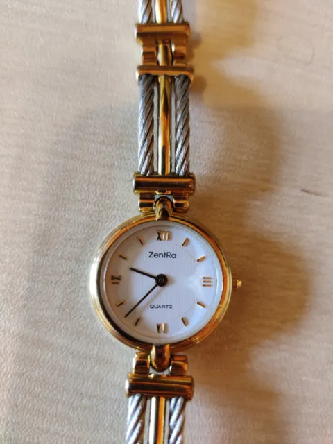 Vintage Damen-Armbanduhr ZentRa Quarz gold-/silberfarben 18mm Armband
