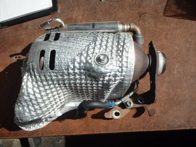 DAIHATSU Mira e-s 2020 5BA-LA350S Catalyst 25051B2470 [usato] [PA67695677]