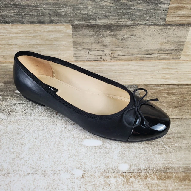 Flats, Women display picture 1