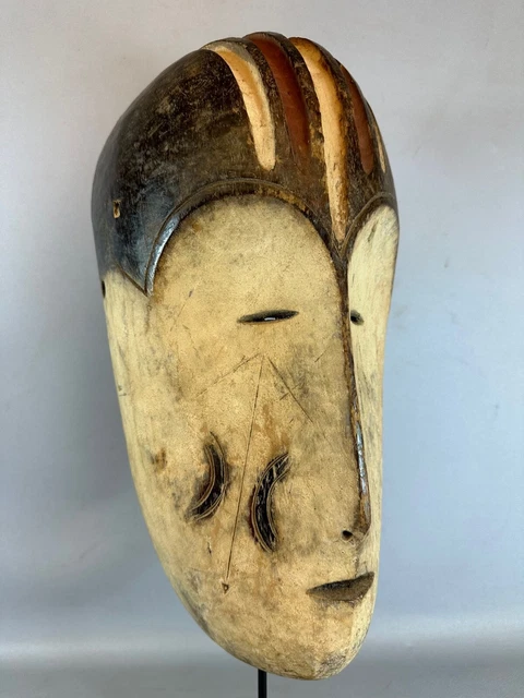 230901 - Old African mask from the Lega Bwami - Congo.