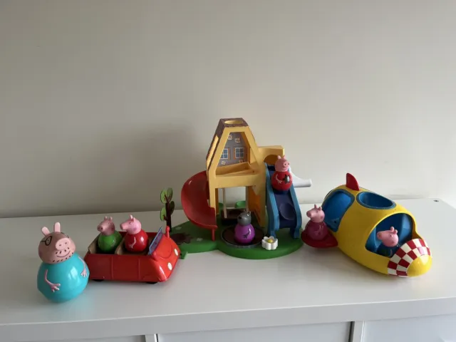 Peppa Pig Weeble Wobble figures, Play Park, Car And Space Rocket