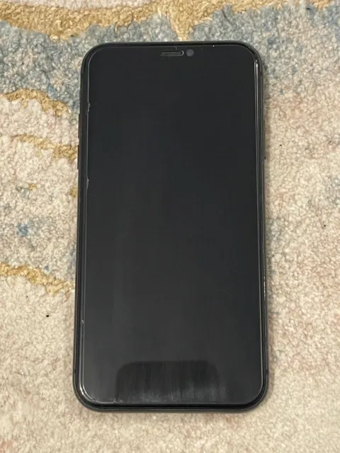 Apple iPhone 11 - 64GB - Black (Unlocked) A2221 (CDMA + GSM)
