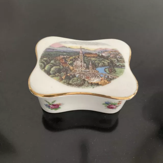 Ancienne Boîte à Bijoux porcelaine Limoges France Souvenirs Lourdes Basilique