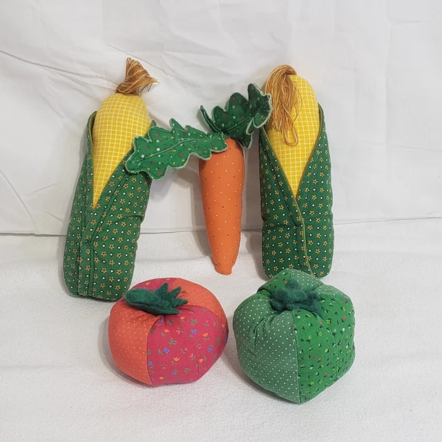 Vintage 80s Quilted vegtable kitchen MCM decor 5 pieces