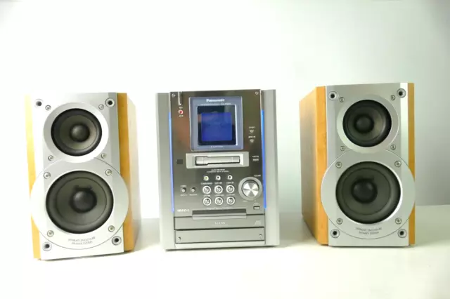 Panasonic SA-PM25 CD Stereo System Tapedeck Radio with Boxes Hi-4381