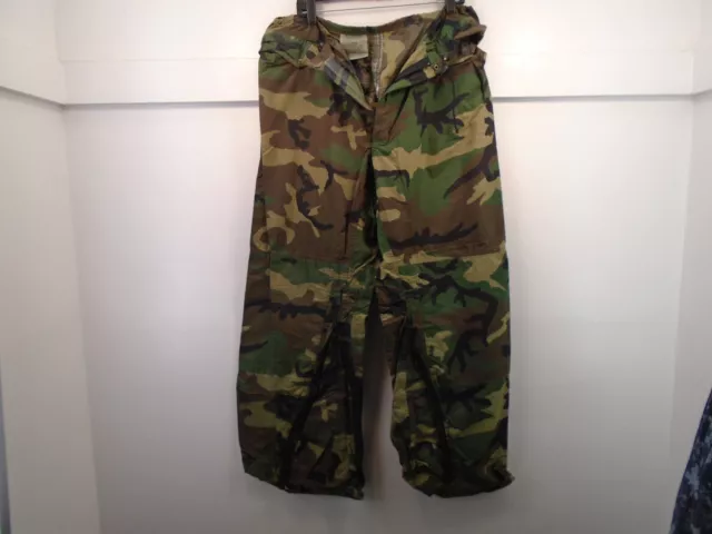 USGI US Military BDU Woodland Camo Trousers Improved Rainsuit Pants Medium 96-B USGI US Military BDU Woodland Camo Trousers Improved Rainsuit Pants Medium 96-B