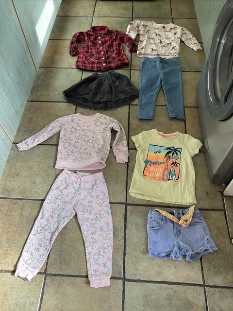 Girls clothes bundle age 2.3 yr.pep& co.zara.tu.angel.primark etc