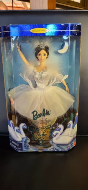 Barbie as the Swan Queen in Swan Lake - Collector Edition - NRFB