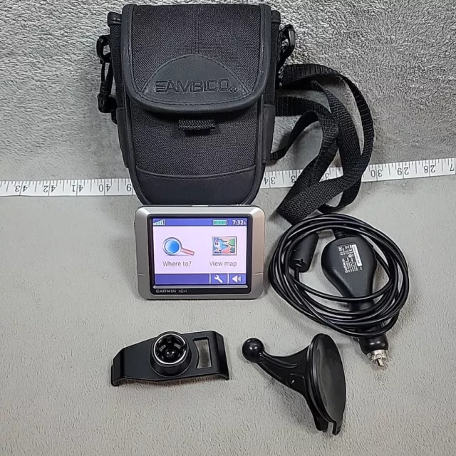 Garmin Nuvi 200 Series GPS Navigation System BUNDLE Tested w/ Mount, Bag, OEM