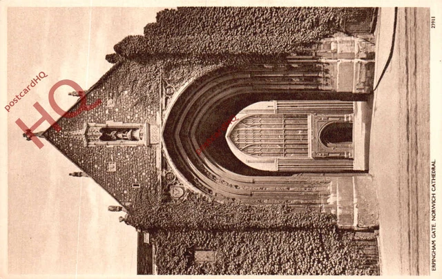 Picture Postcard: Norwich Cathedral, Erpingham Gate