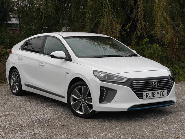 2018 Hyundai Ioniq 1.6 h-GDi Premium SE DCT Euro 6 (s/s) 5dr HATCHBACK Petrol/El