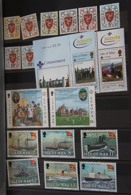 Insel Man - Isle of Man - Sammlung mit 127 versch. Werten + 4 Blocks  postfrisch