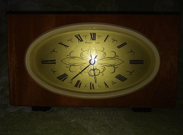 table clock jantar with key vintage Wooden ussr Russian