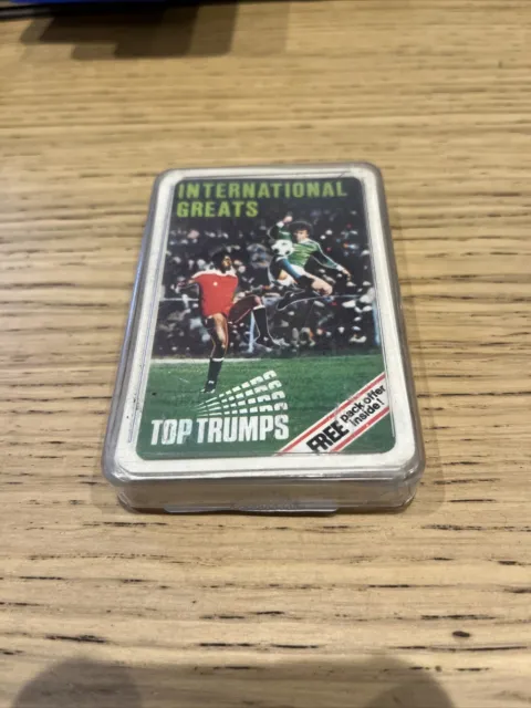 VINTAGE 1970s INTERNATIONAL GREATS TOP TRUMPS