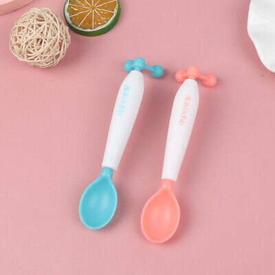 Children's rotatable auxiliary food scoop baby temperature sensitive s.BY