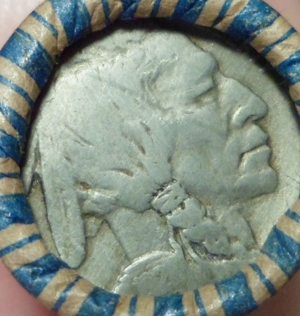 Estate Mixed Liberty V & Buffalo Nickel Roll with 1921 Buffalo & 1905 V Ends u6